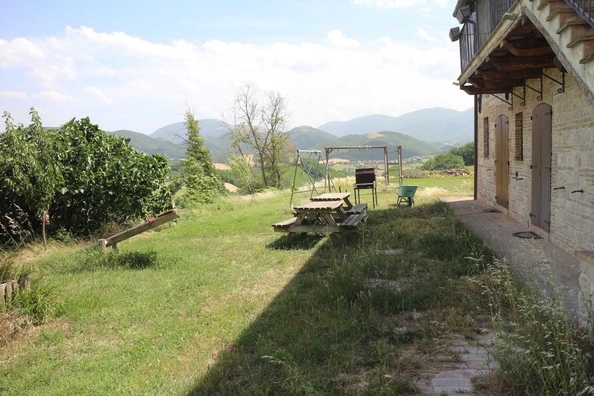 Antica Dimora Italiana Villa Fabriano Exteriör bild